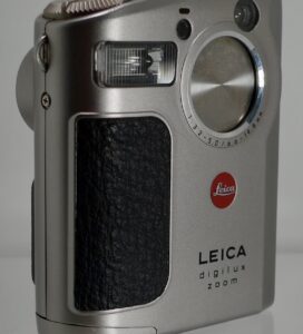 LEICA ライカ digilux zoom コンパクトデジタルカメラ 中古】Leica ライカ Digilux Zoom コンパクトデジタルカメラ 元